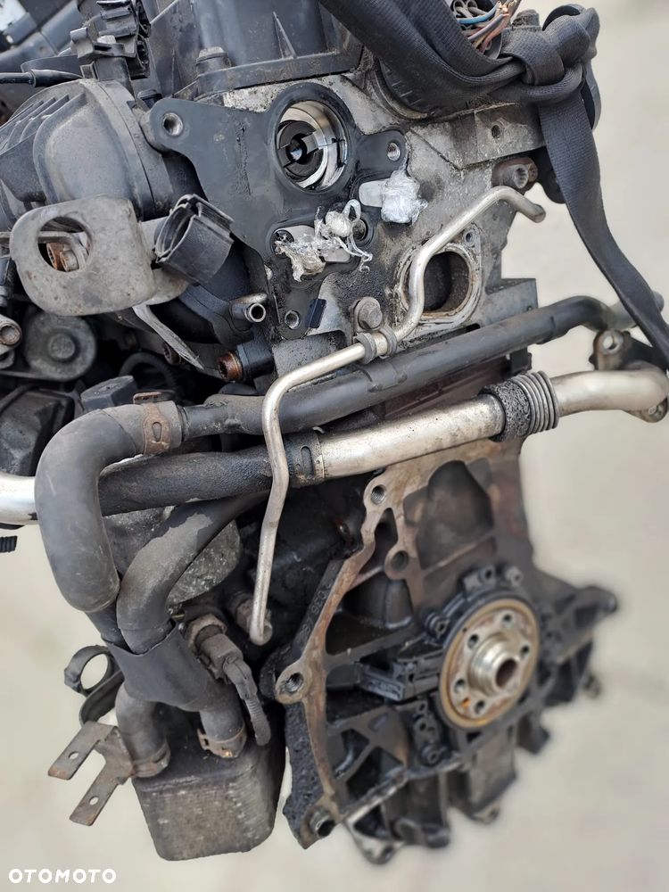 Volkswagen Passat B6 2.0 TDi 170KM silnik bez osprzętu kod BMR CBBB - 4
