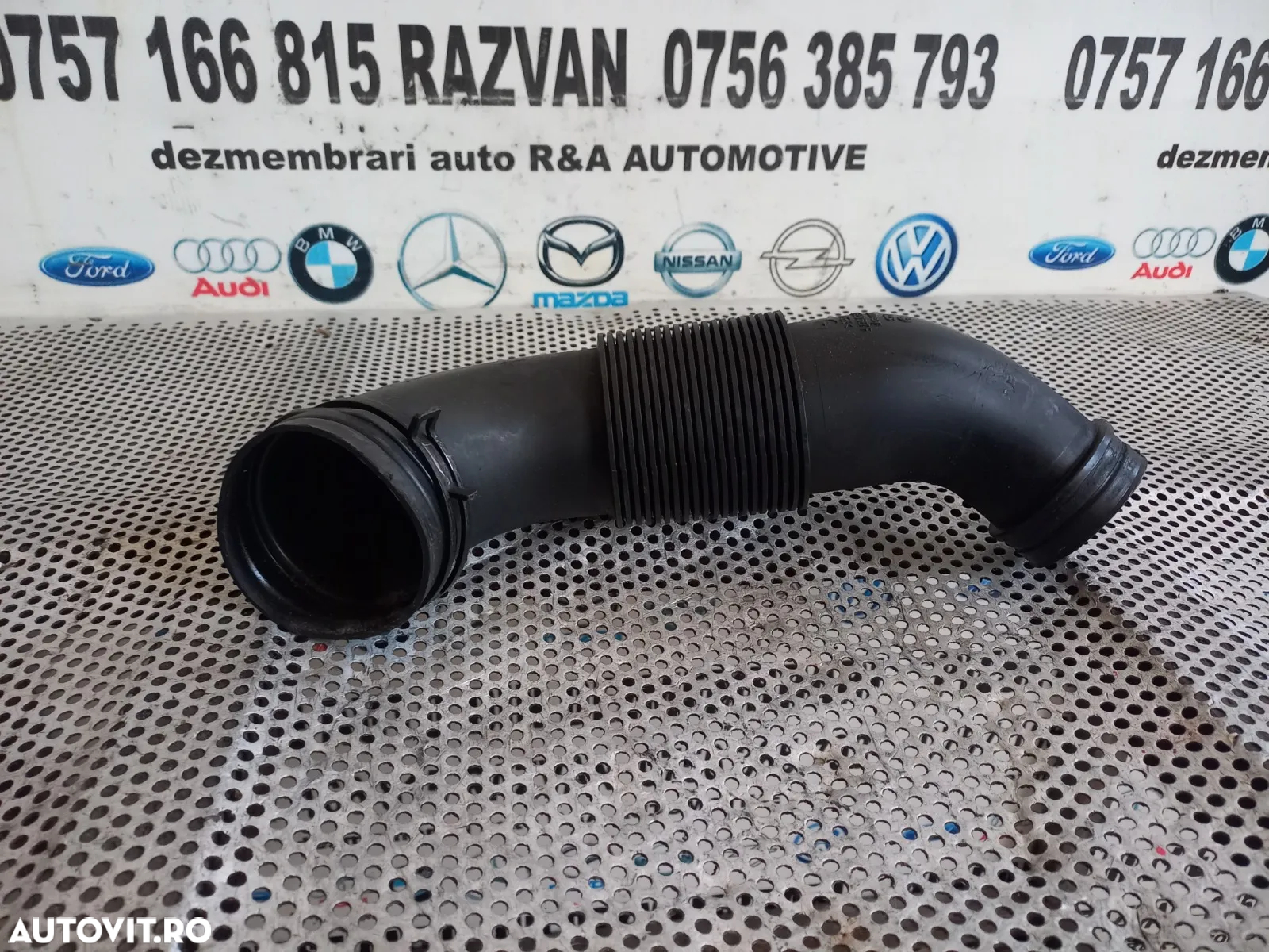 Tub Tubulatura Conducta Admisie Cod 7LF Audi Q7 Vw Touareg 7L Dezmembrez Audi Q7 3.0 Tdi Motor BUG - 2