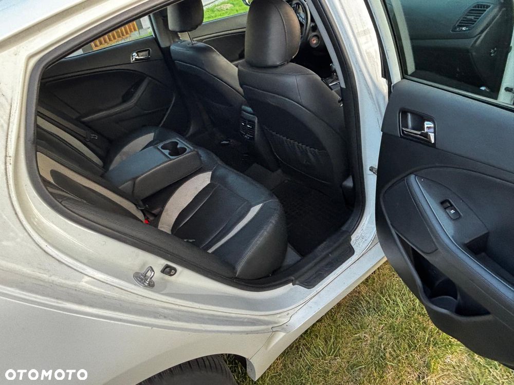 Kia Optima 1.7 CRDi L - 13