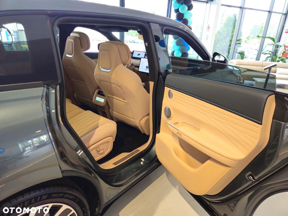 Exlantix ET 100kWh Premium AWD - 27