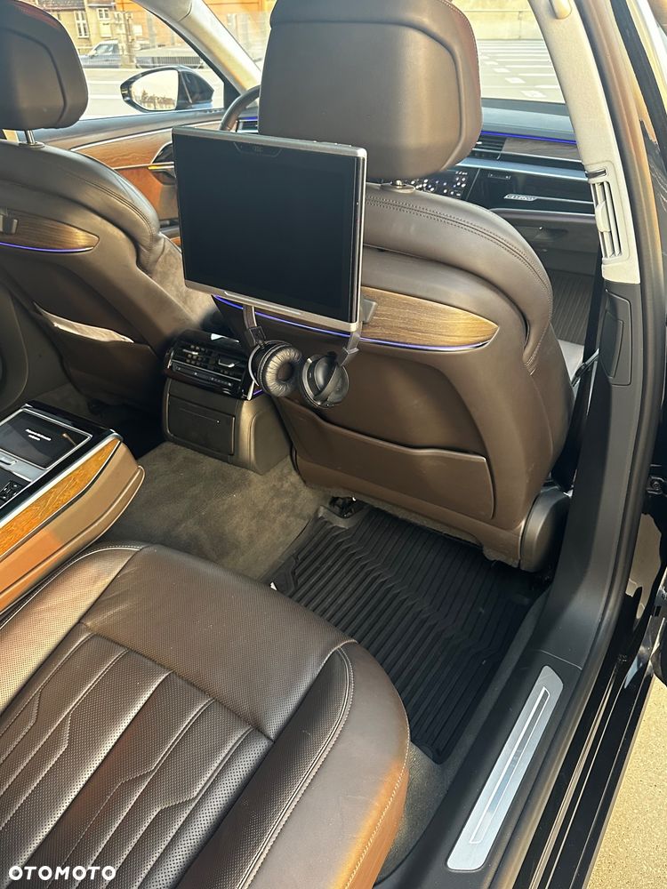 Audi A8 - 18