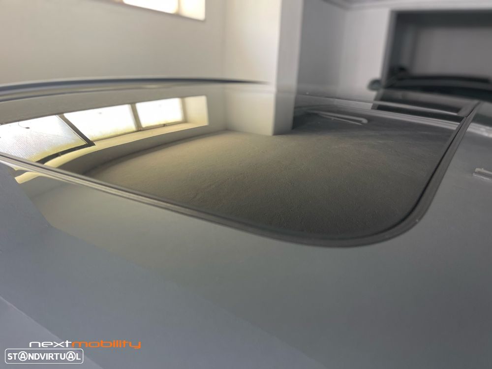 Volvo XC 60 2.0 T6 PHEV Inscription AWD - 25