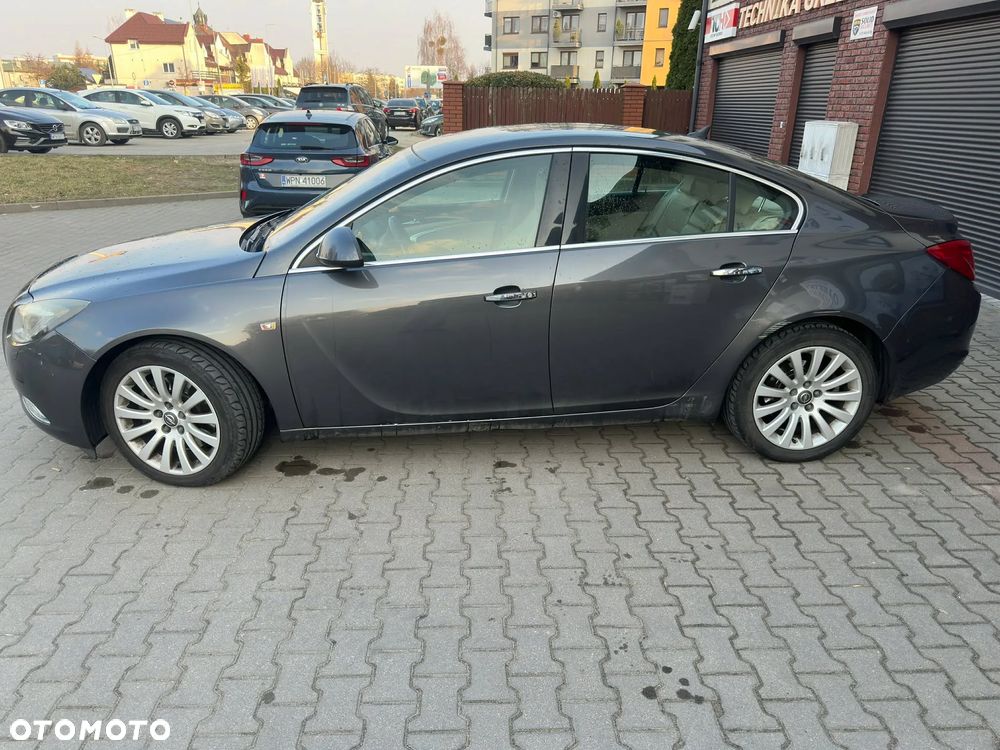 Opel Insignia 2.8 V6 Turbo 4x4 Automatik Cosmo - 4