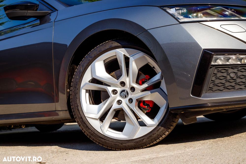 Skoda Octavia RS 2.0 TDI DSG 4X4 - 10