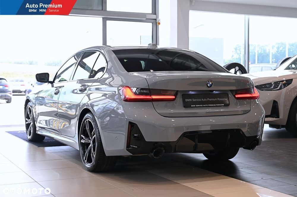 BMW Seria 3 320d xDrive mHEV - 20