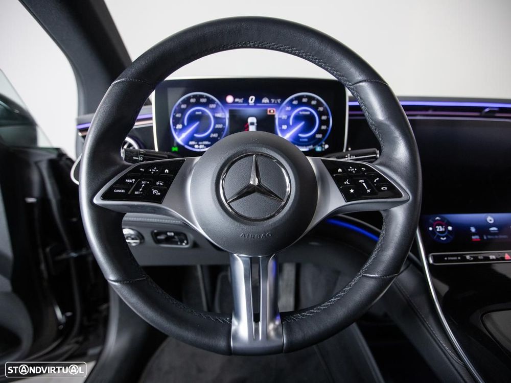 Mercedes-Benz EQE 350 Electric Art - 18