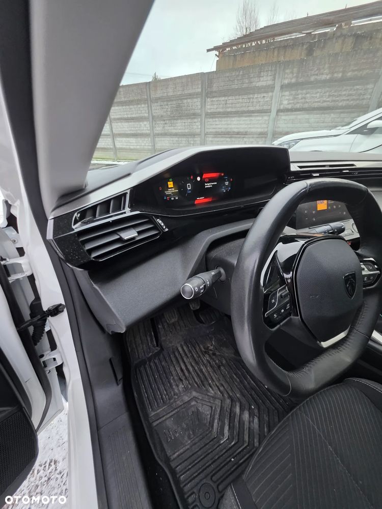 Peugeot 308 1.5 BlueHDi Allure Pack S&S - 23