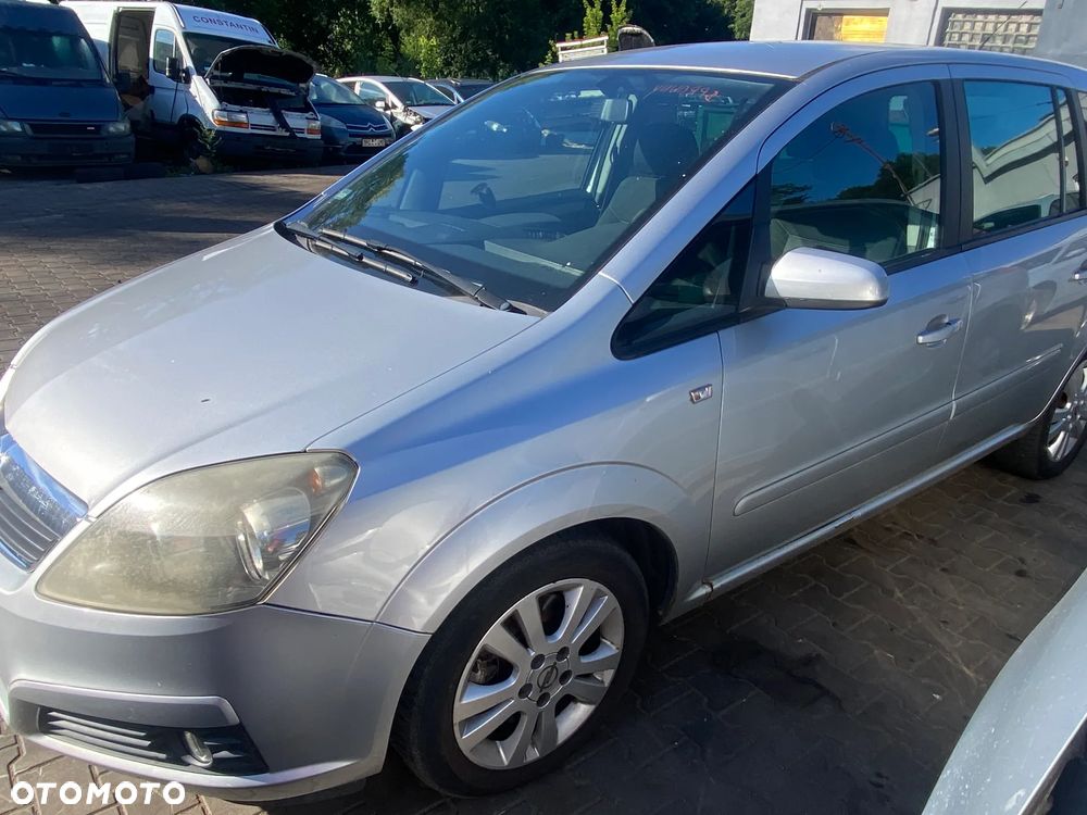 OPEL Zafira B na częsci - 2