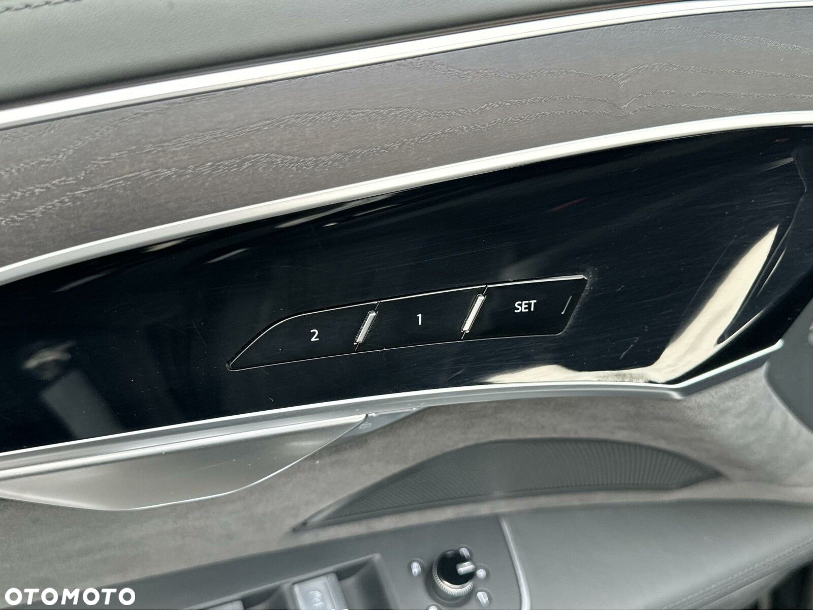 Audi A8 - 27