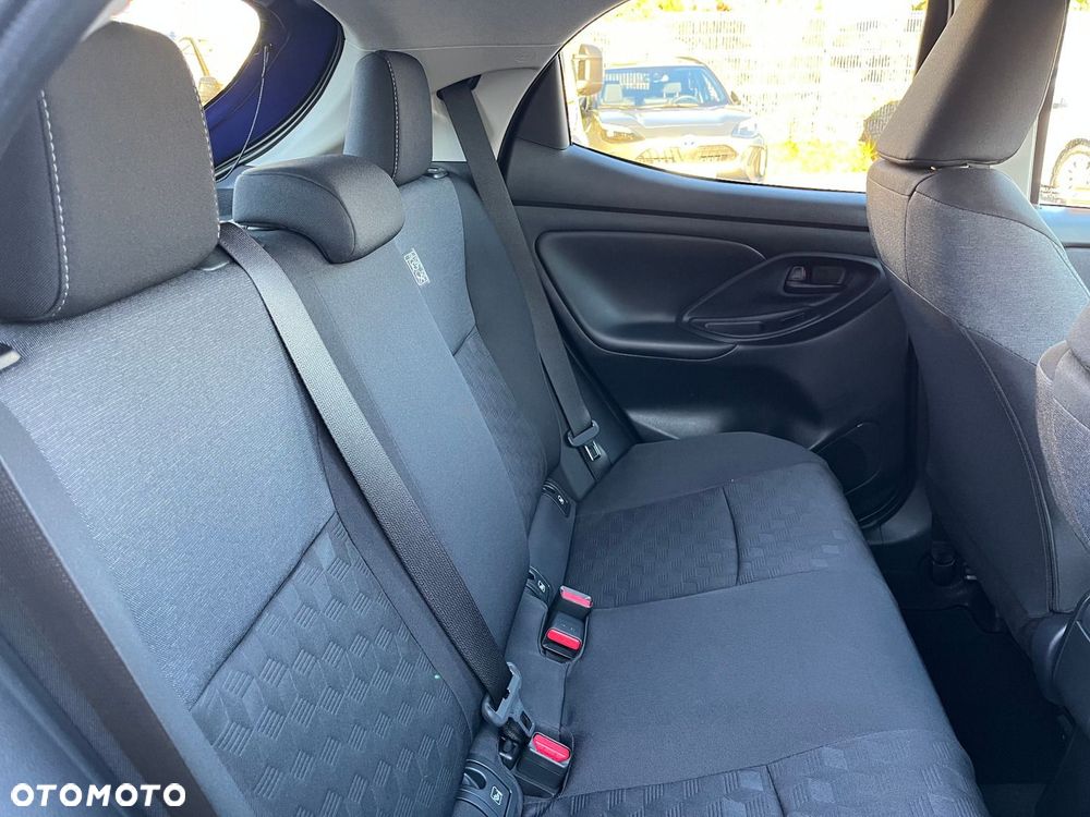 Toyota Yaris Hybrid 1.5 Style - 26