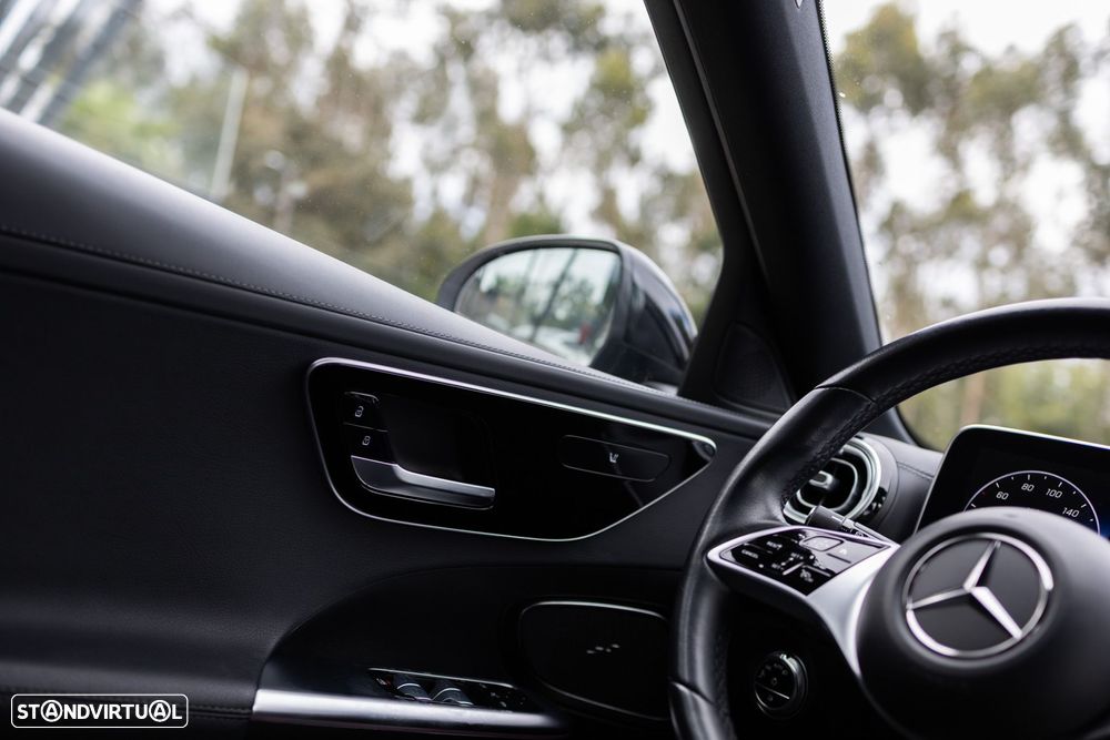 Mercedes-Benz C 300 e Avantgarde - 29