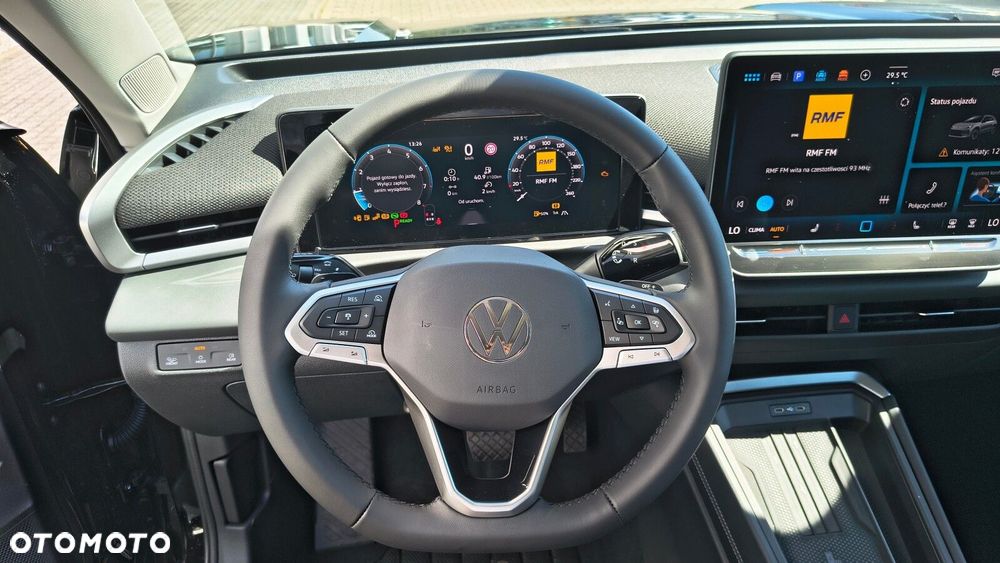 Volkswagen T-Roc - 12