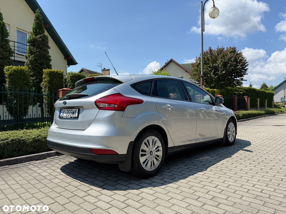 Ford Focus 1.6 TDCi Trend - 23