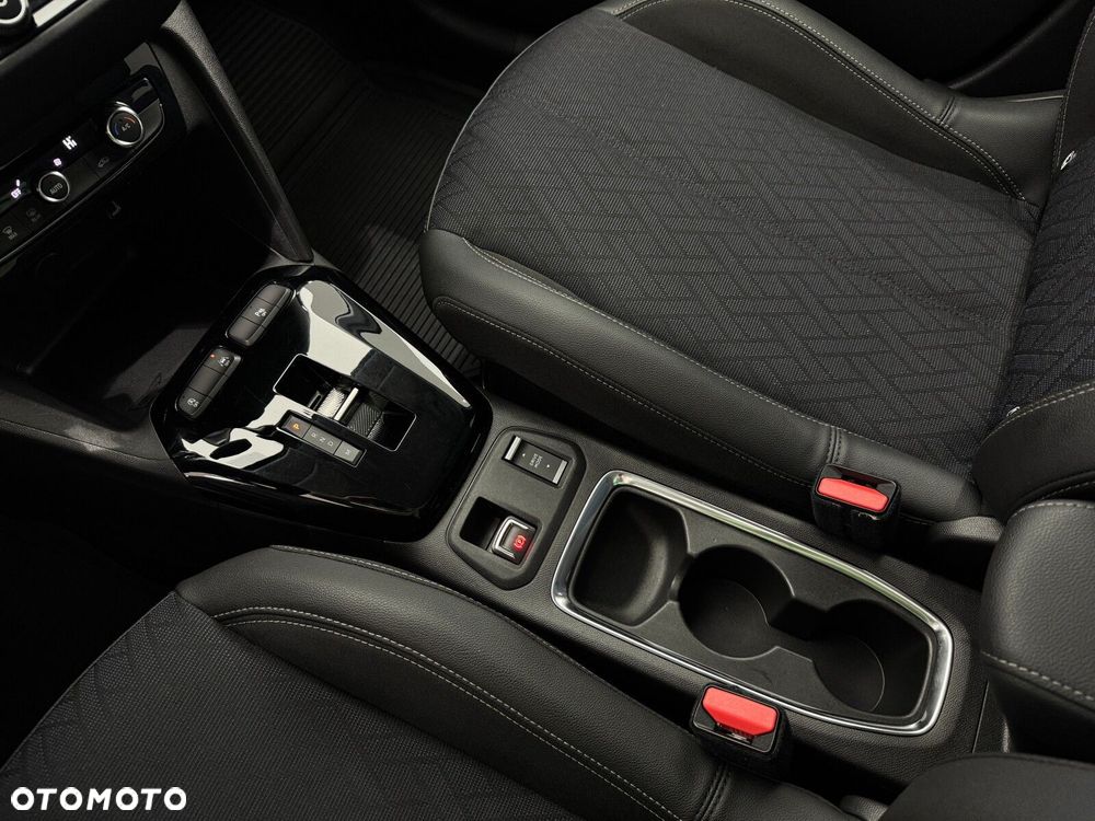 Opel Corsa 1.2 Elegance S&S - 25