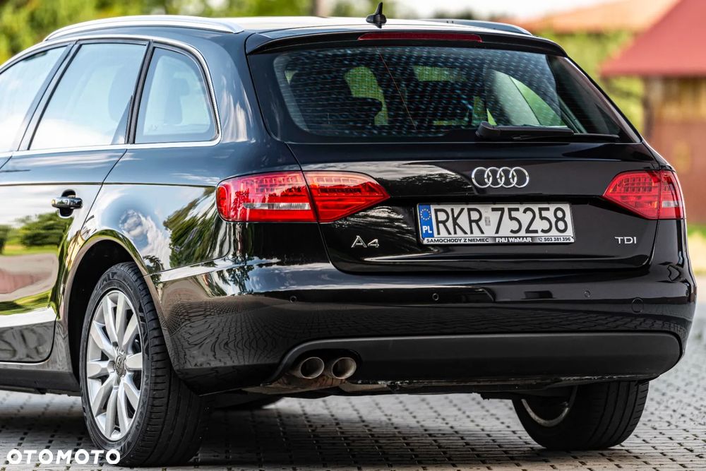 Audi A4 Avant 2.0 TDI S tronic - 14