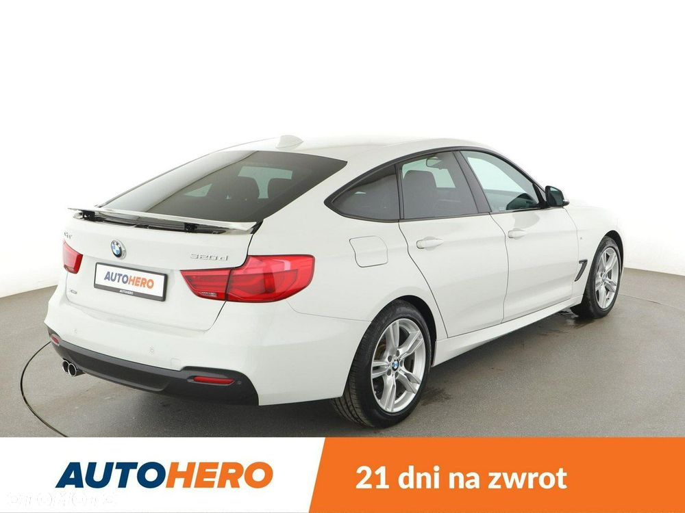 BMW Seria 3 320d xDrive M Sport - 8