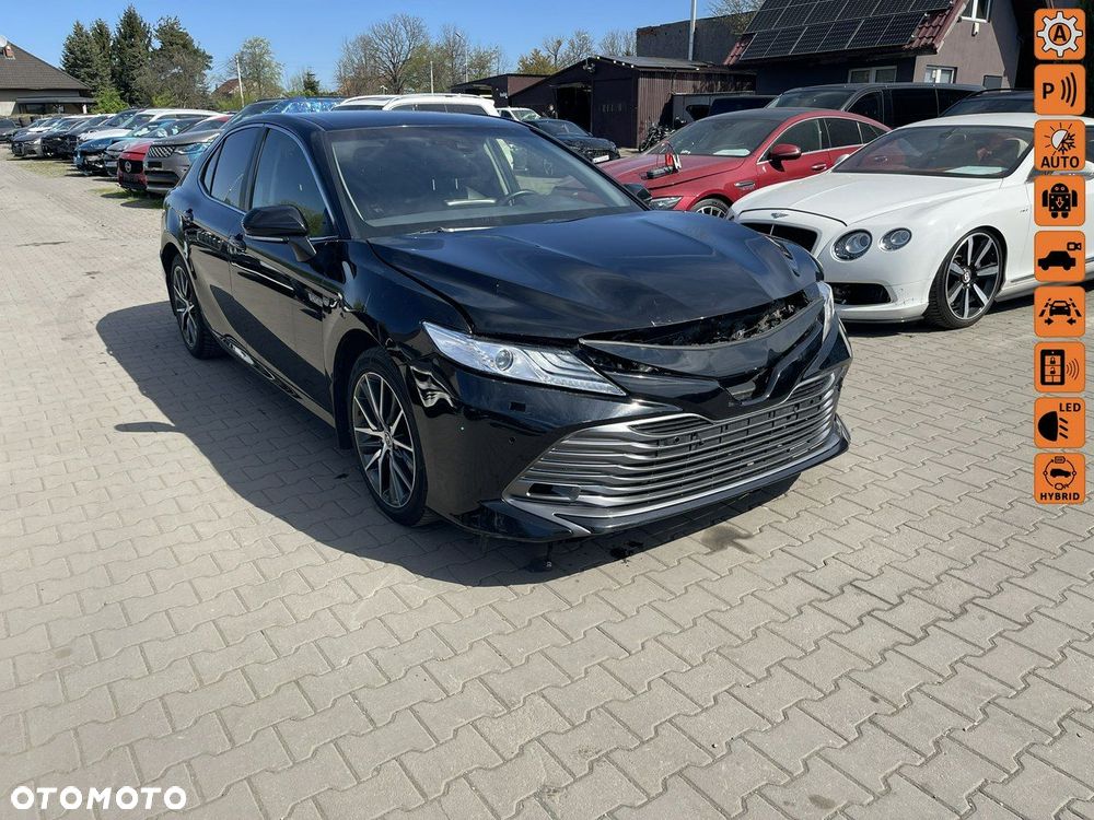 Toyota Camry 2.5 Hybrid Comfort CVT - 1