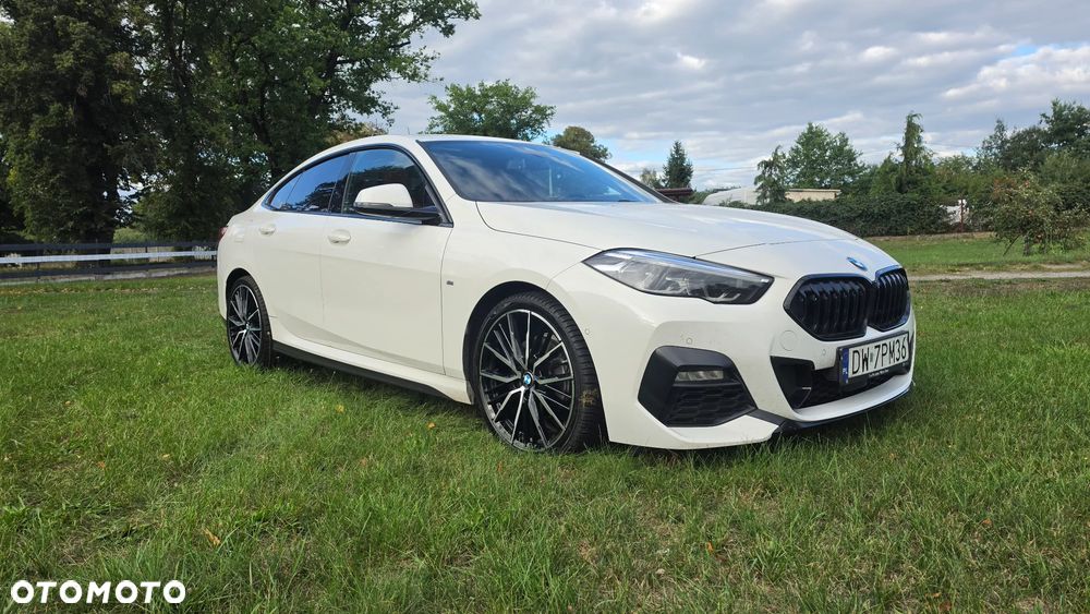 BMW Seria 2 218i M Sport - 1