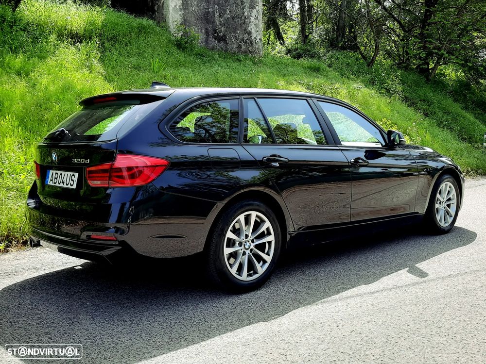 BMW 320 d Aut. Sport Line - 4