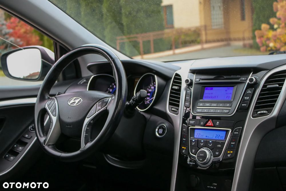 Hyundai i30 1.6 GDI DCT Premium - 31