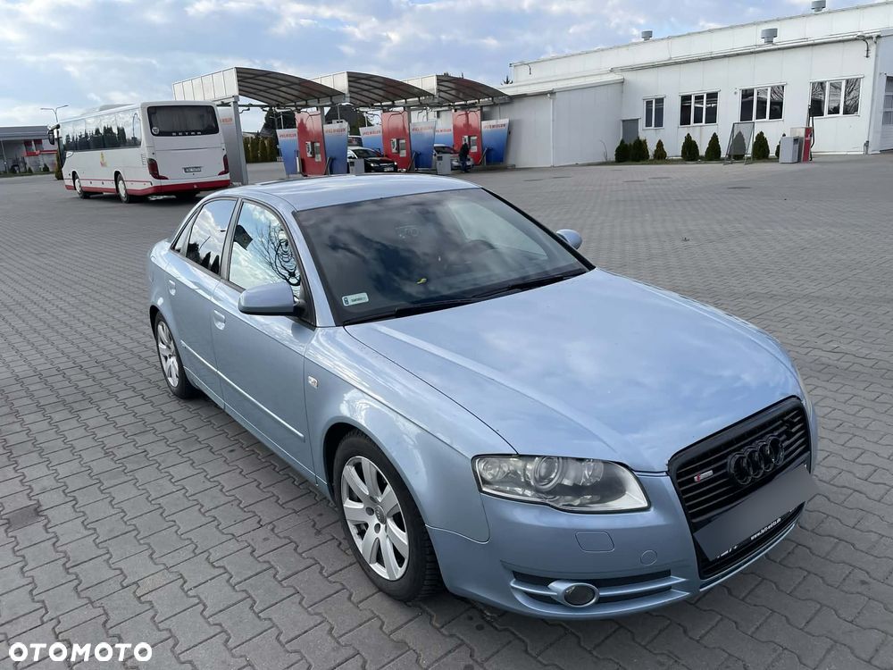 Audi A4 Avant - 10