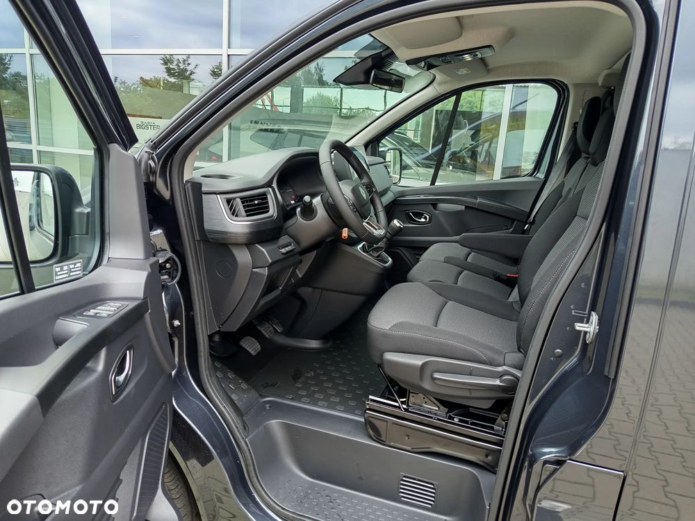 Renault Trafic Grand 2.0 dCi - 7