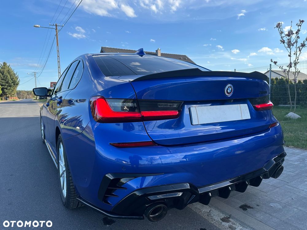 BMW Seria 3 330i M Sport - 3