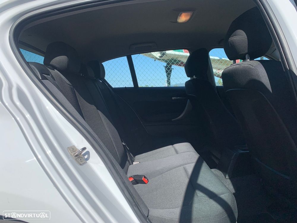 BMW 116 d EDynamics Line Sport - 13