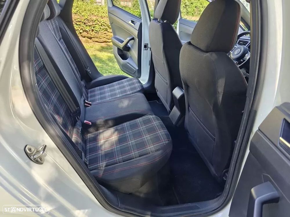 VW Polo 2.0 TSI GTI DSG - 17
