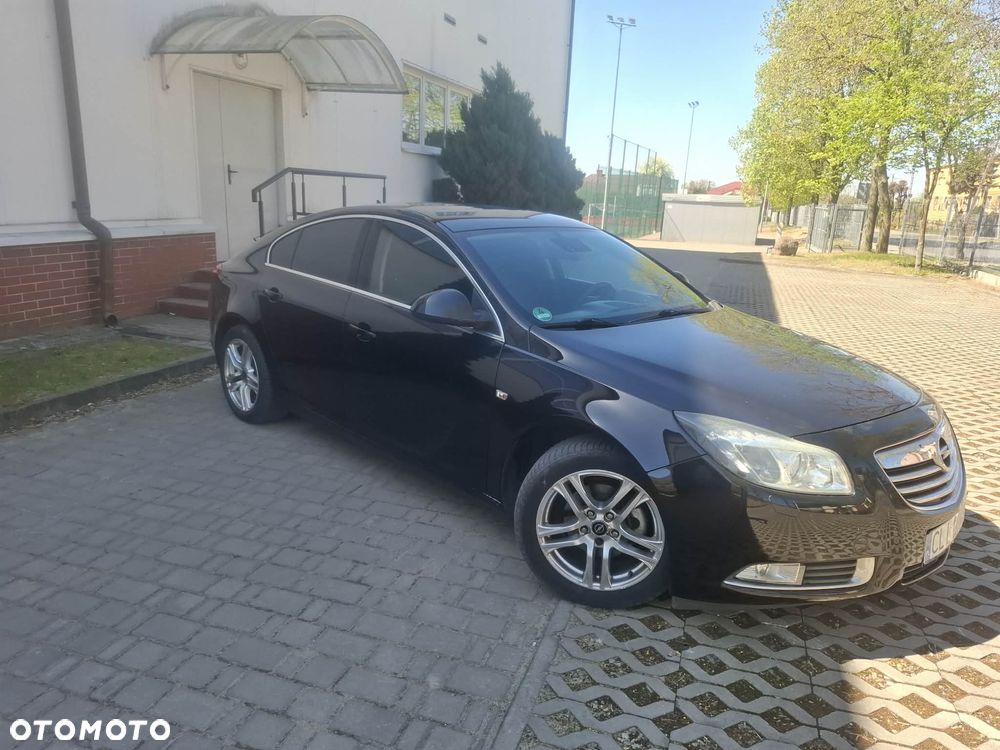 Opel Insignia - 12