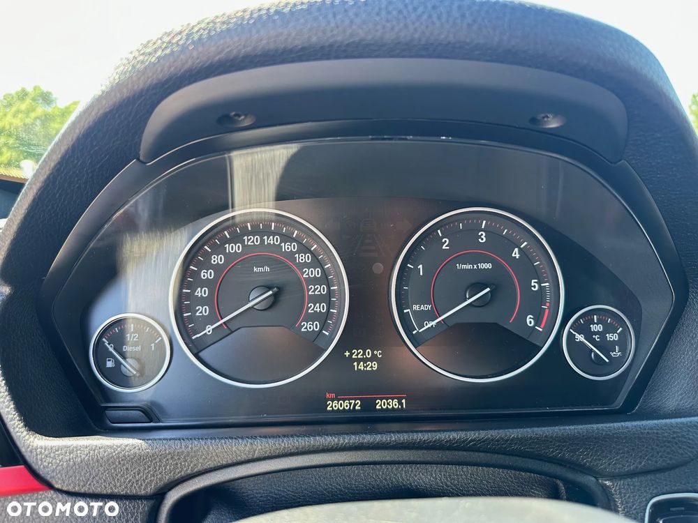 BMW 3GT 320d xDrive Sport Line - 16