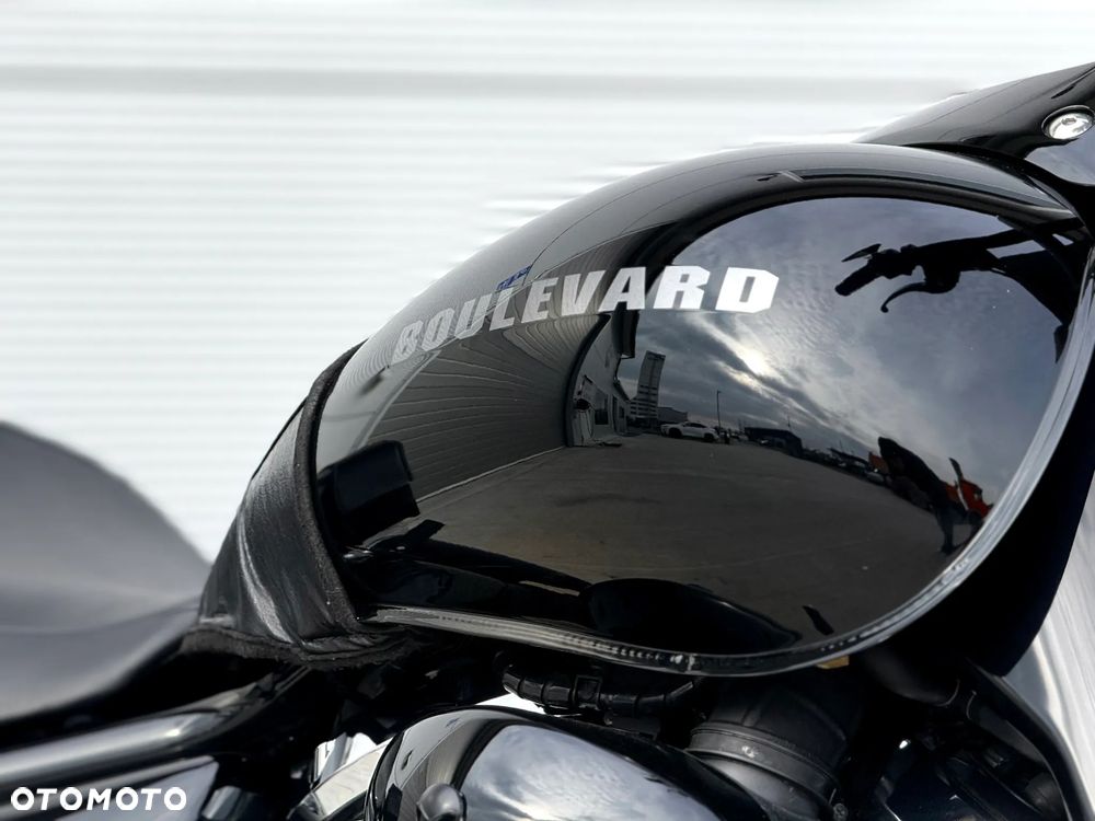 Suzuki Boulevard - 32