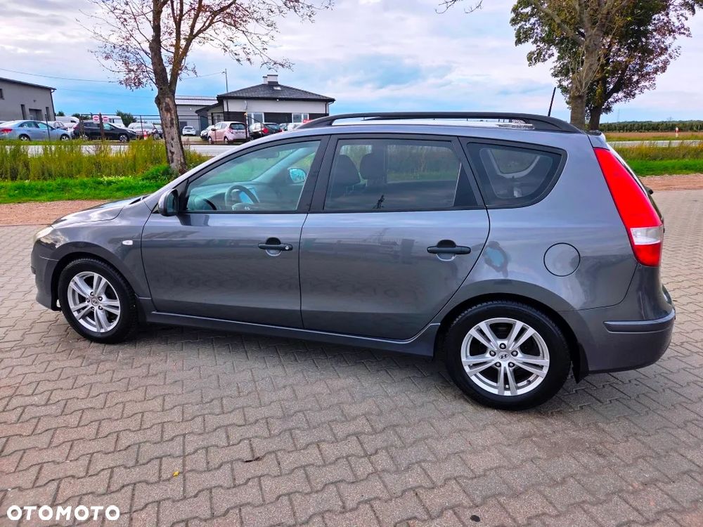 Hyundai i30 1.4 Comfort - 17