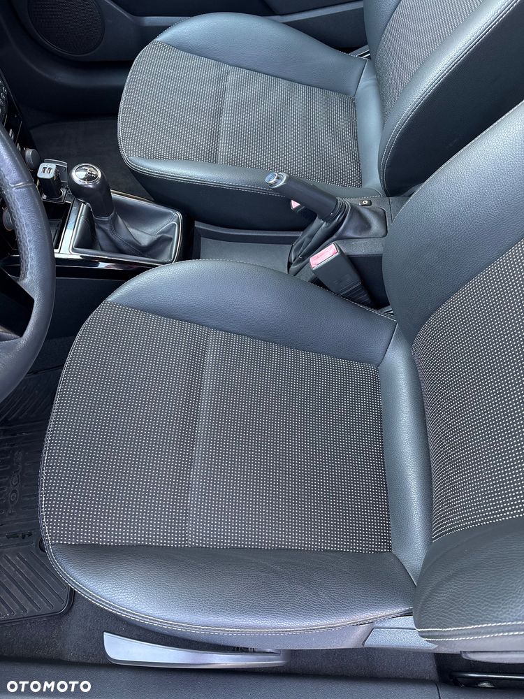 Opel Astra 1.6 Innovation 110 Jahre - 19