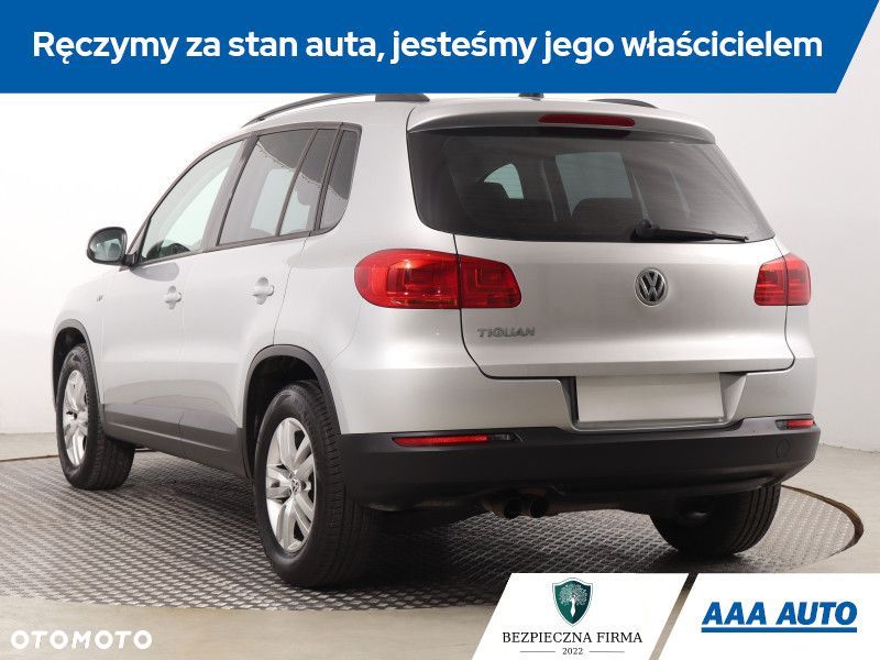 Volkswagen Tiguan - 6