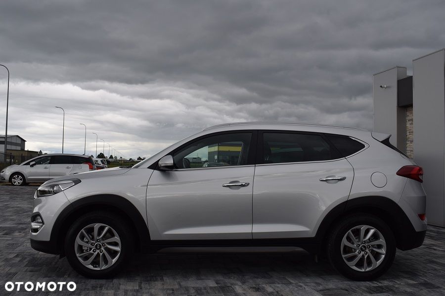 Hyundai Tucson 1.7 CRDI BlueDrive GO 2WD - 3