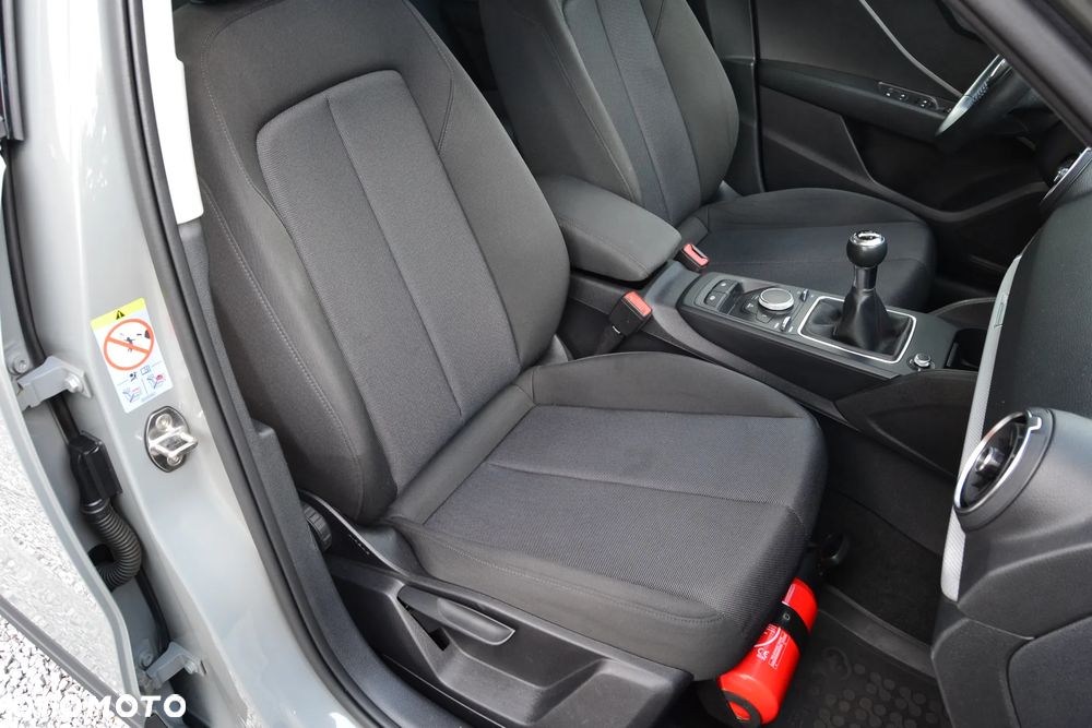 Audi Q2 30 TFSI Advanced - 34