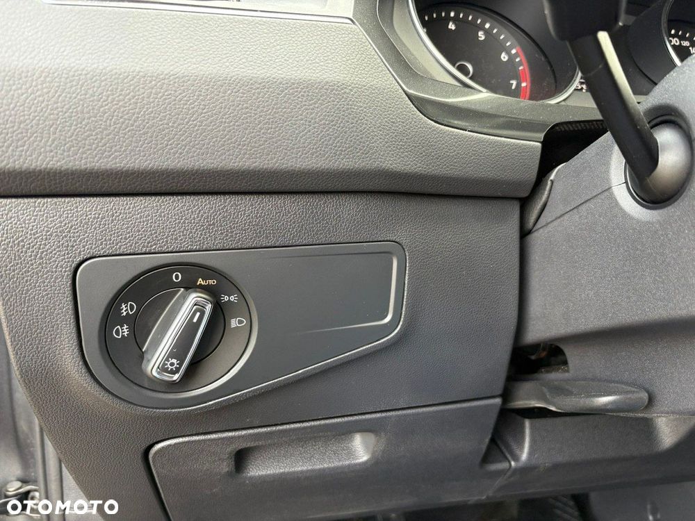 Volkswagen Tiguan Allspace - 17