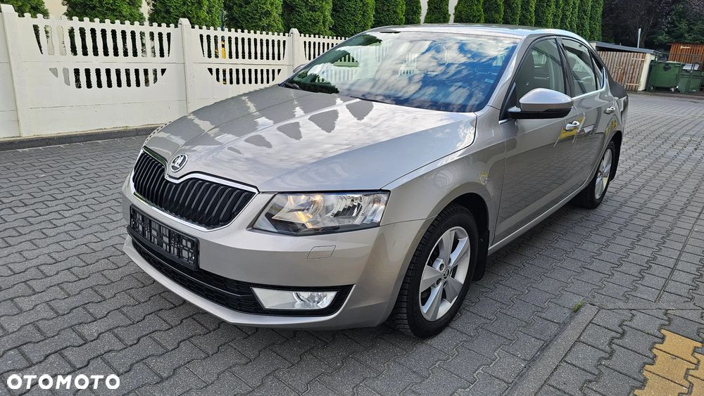 Skoda Octavia 2.0 TDI Ambiente - 2