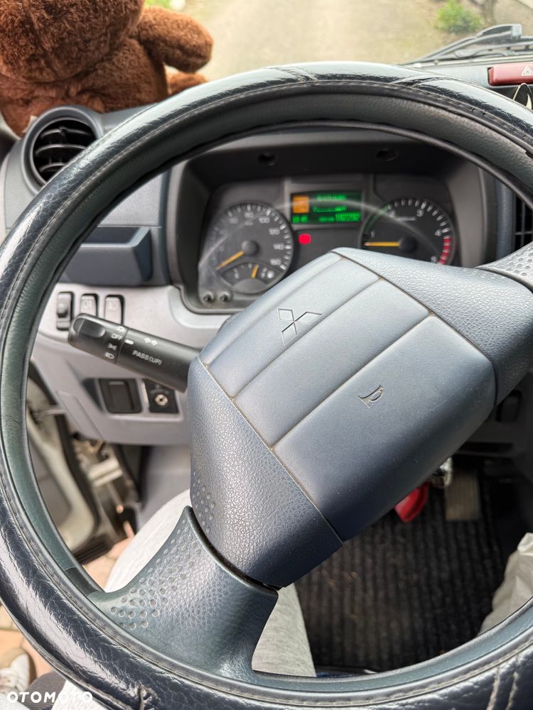 Mitsubishi COUNTER FUSO - 36