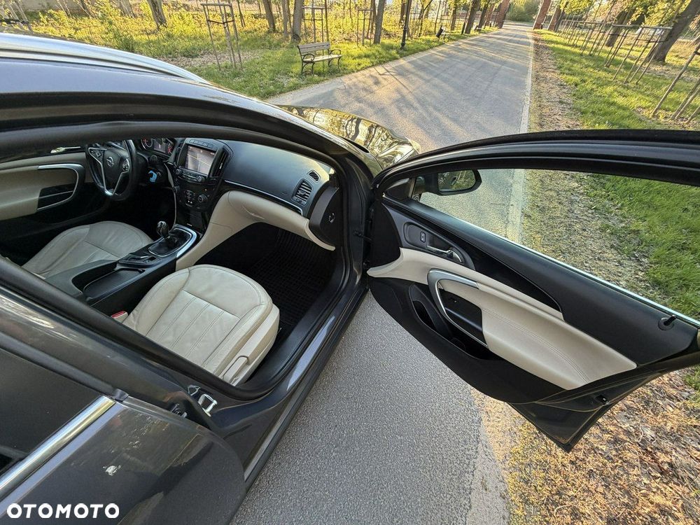 Opel Insignia - 31
