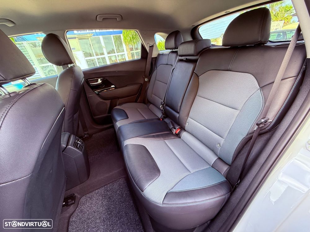Kia e-Niro 64kWh - 27