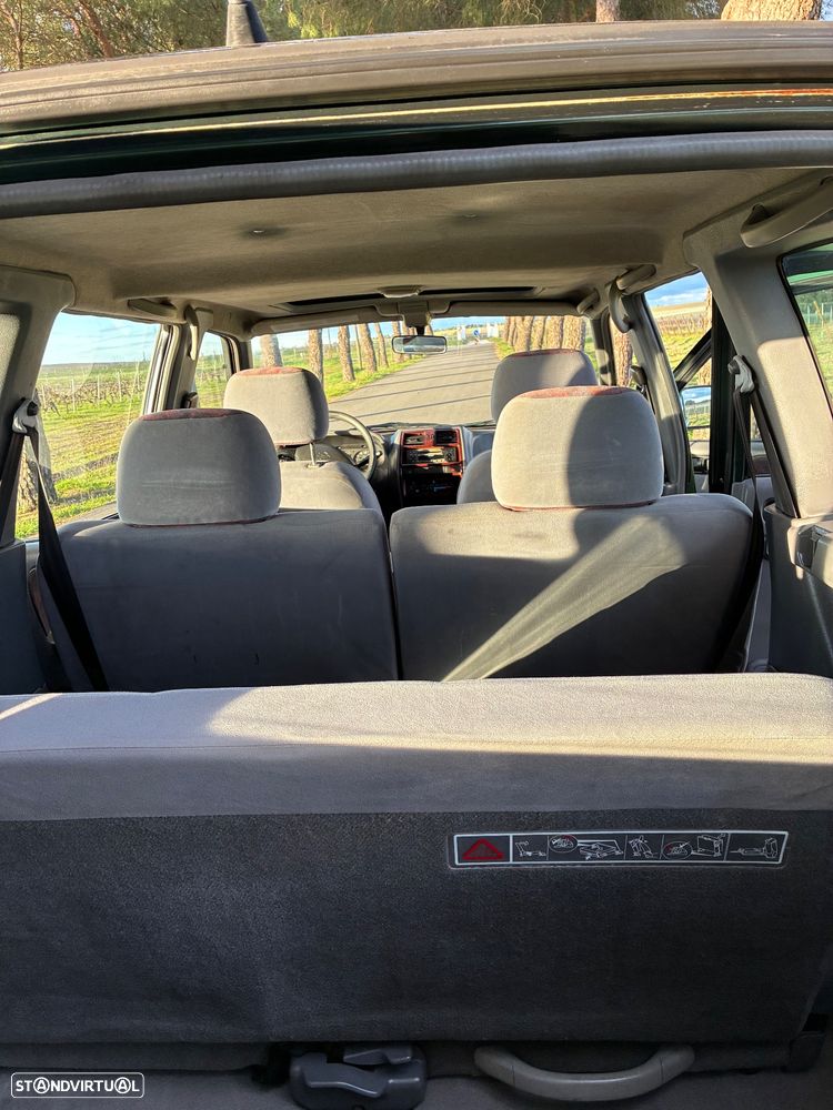 Nissan Terrano II 2.7 TDi SE AC+TA - 9