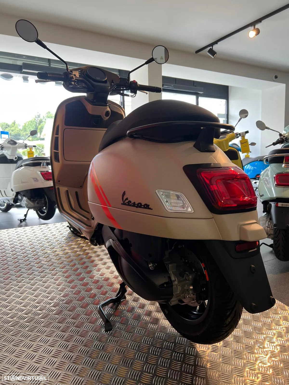 Vespa GTV 310  2025 - 6