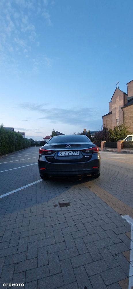 Mazda 6 - 8