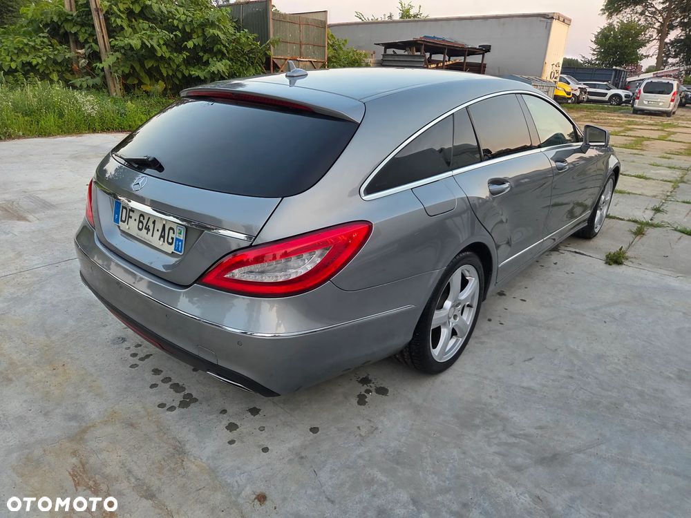 Mercedes-Benz CLS 350 CDI 4Matic 7G-TRONIC - 9