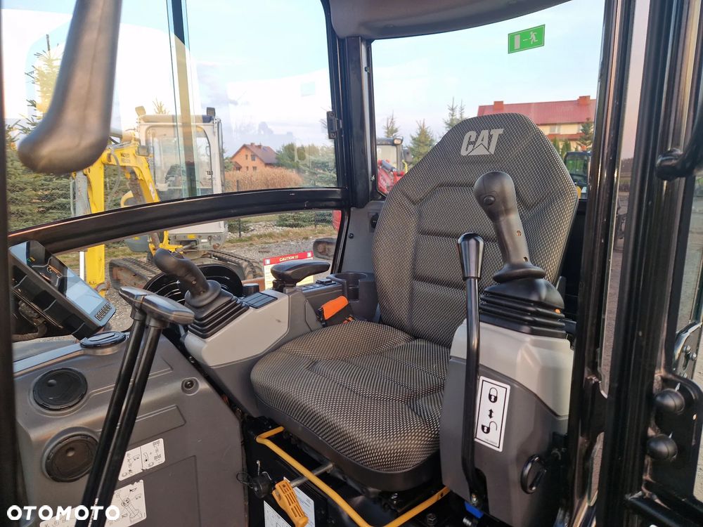 Caterpillar CAT 301.6 , 301.8 Caterpillar 2 tony rozsuwane gąsienice - 25