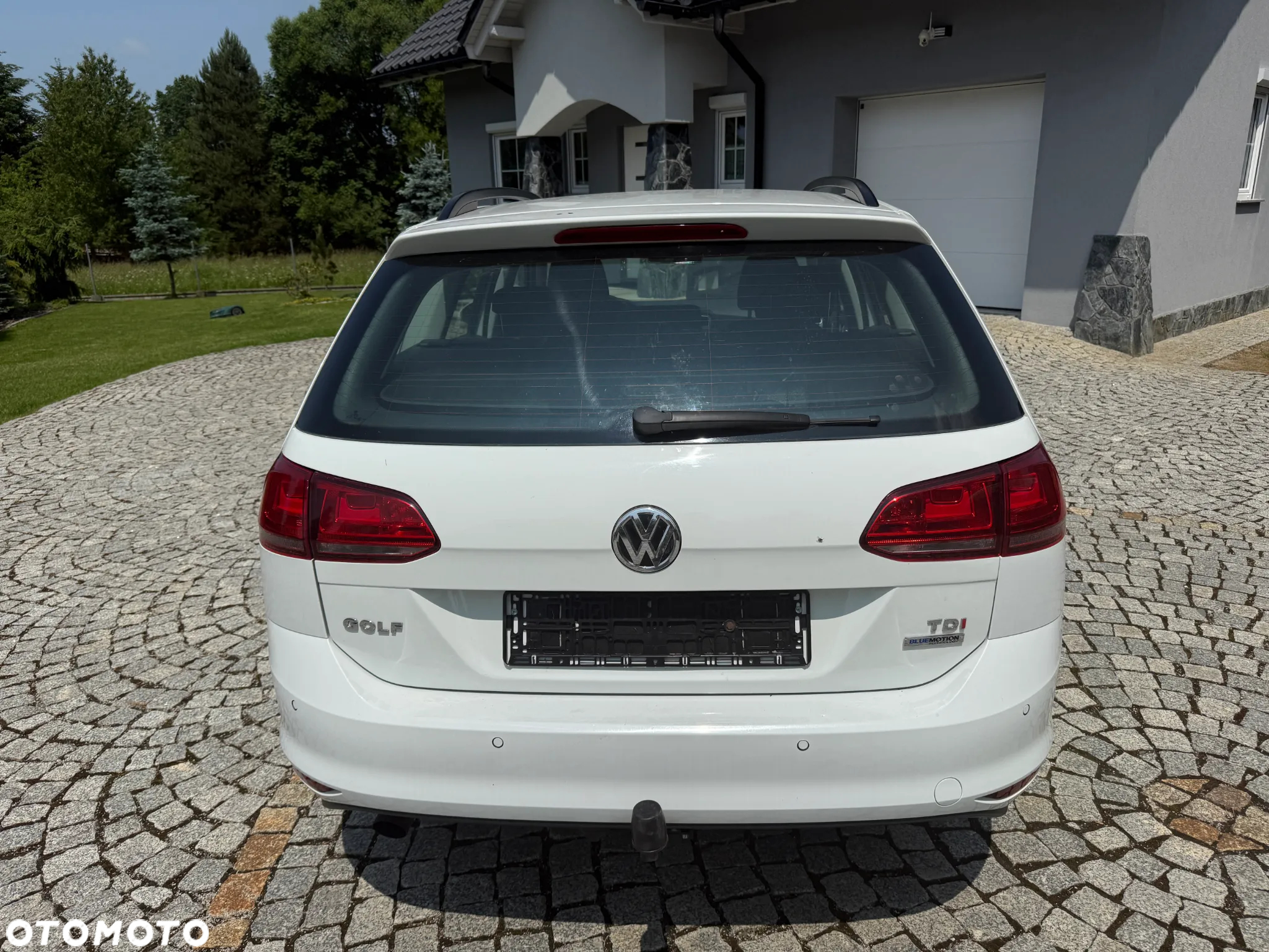 Volkswagen Golf 1.6 TDI DPF Comfortline - 6