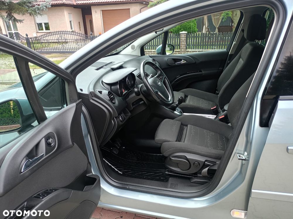 Opel Meriva - 9