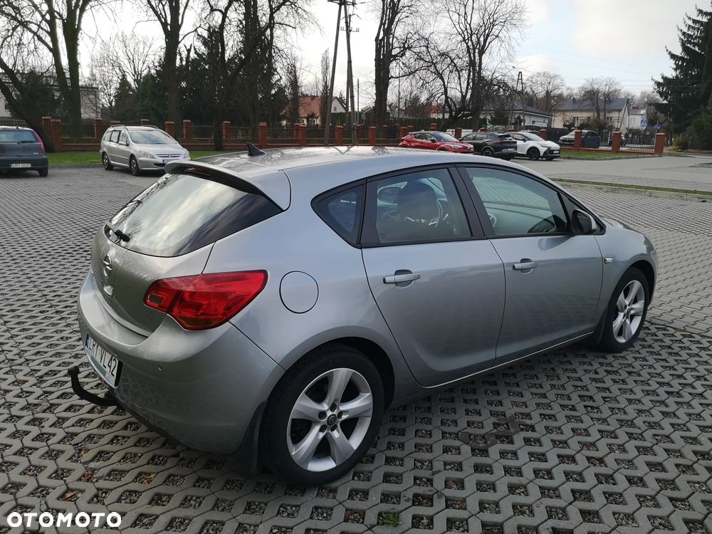 Opel Astra 1.6 Edition - 17